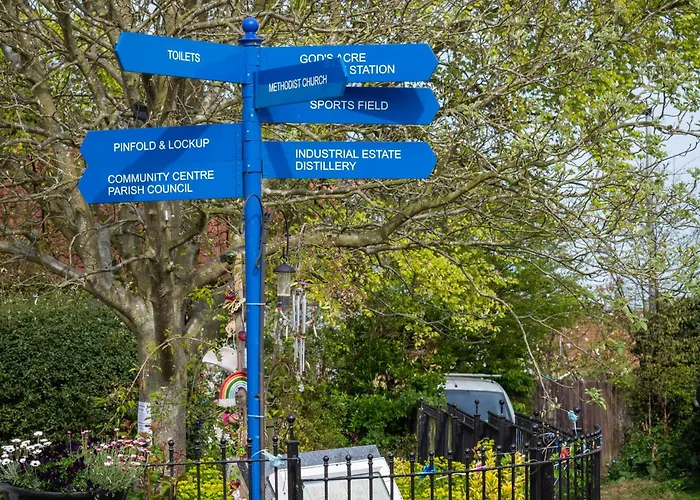 Pinfold Cottage, Dog Friendly Yorkshire Coast & Countryside * Hunmanby