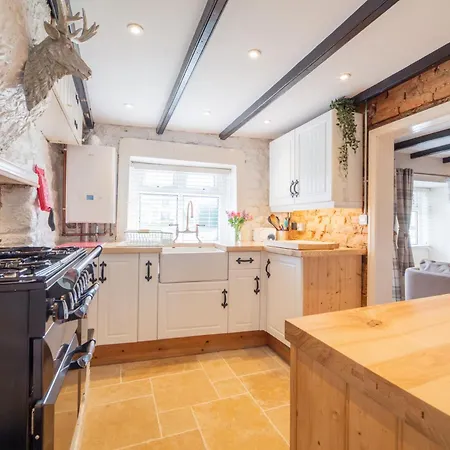 Pinfold Cottage, Dog Friendly Yorkshire Coast & Countryside *